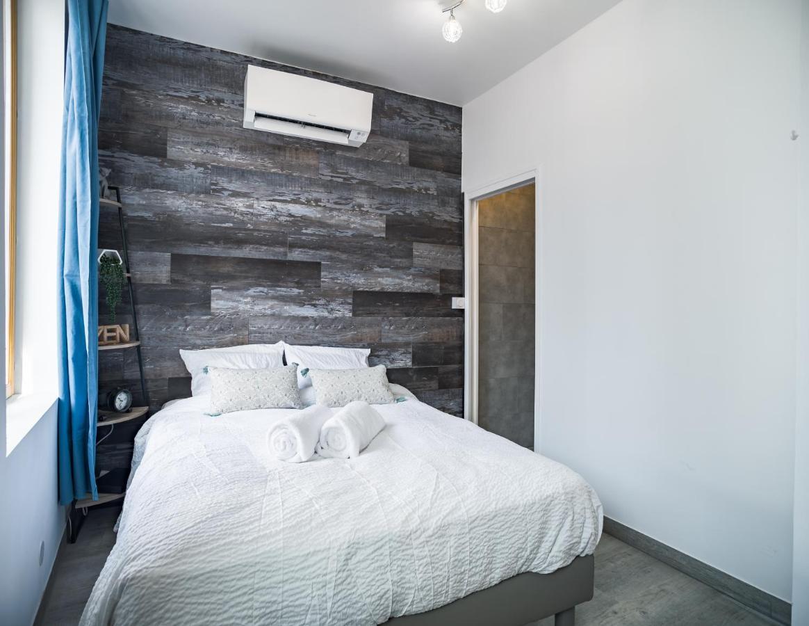 Apartamento Studio Du Palais - Terrasse- Hypercentre Troyes Exterior foto